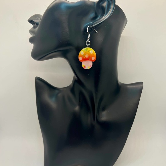 Mushroom Earrings - Glitter Earrings - Nature Earrings - Camping Earrings - Picture 8 of 10